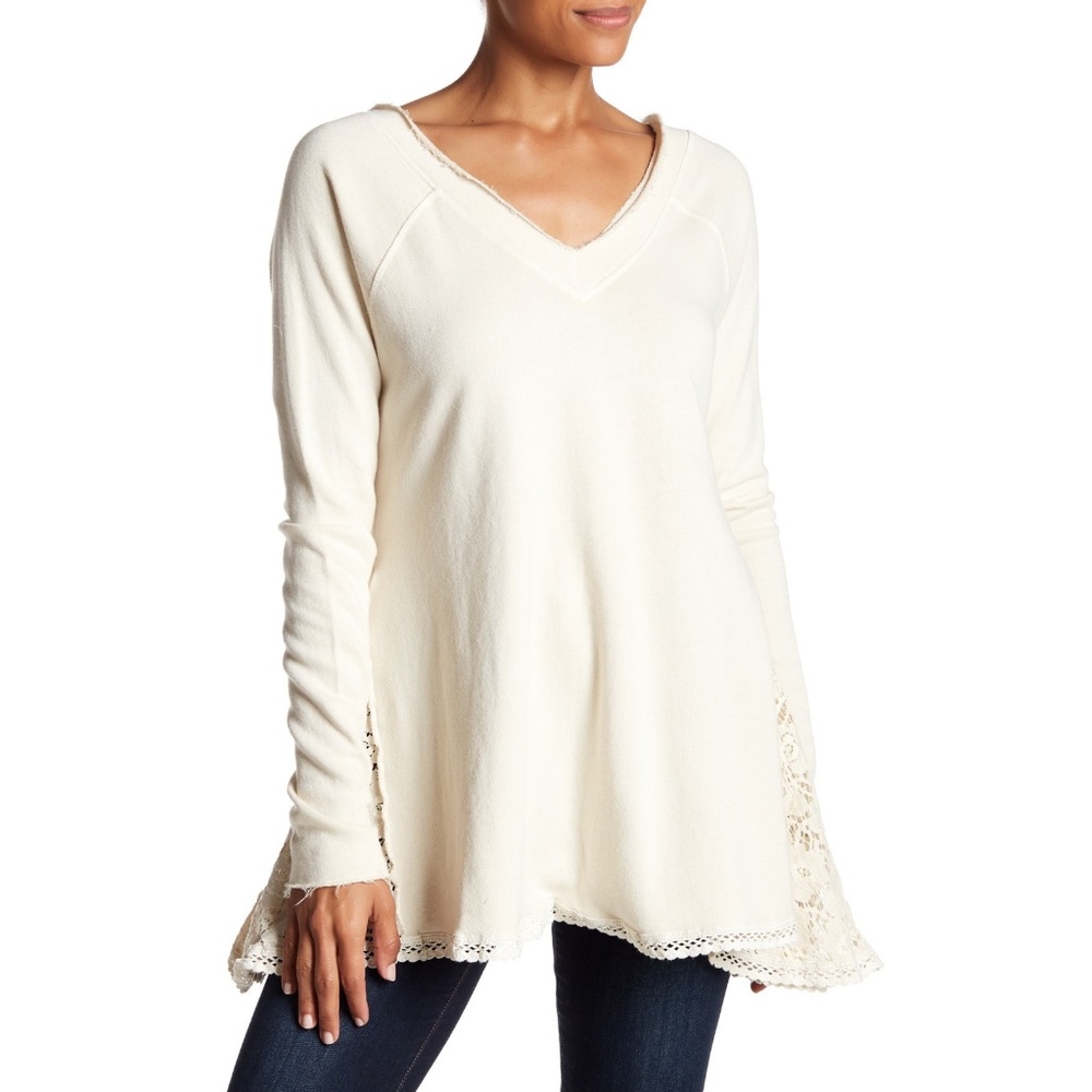 NWOT Free People | No Frills Pullover